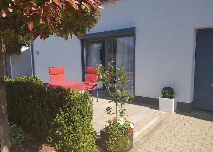 Gaestezimmer-apartment Heidi Hoenl Lägenhet Buergstadt
